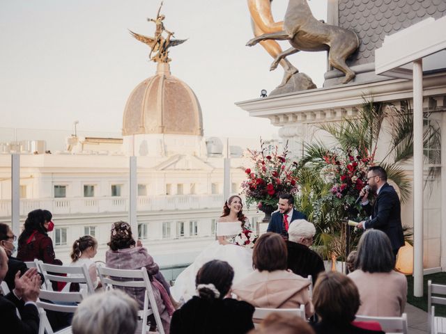 La boda de Jorge y Lucía en Madrid, Madrid 56