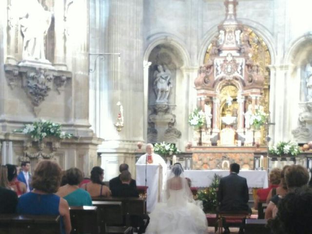 La boda de Rubén   y Zaida   en Granada, Granada 8