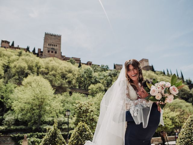 La boda de Raul y María de los Ángeles en Granada, Granada 67