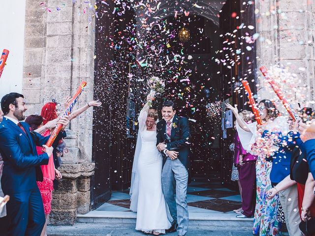 La boda de Carlos y Verónica en Cádiz, Cádiz 32