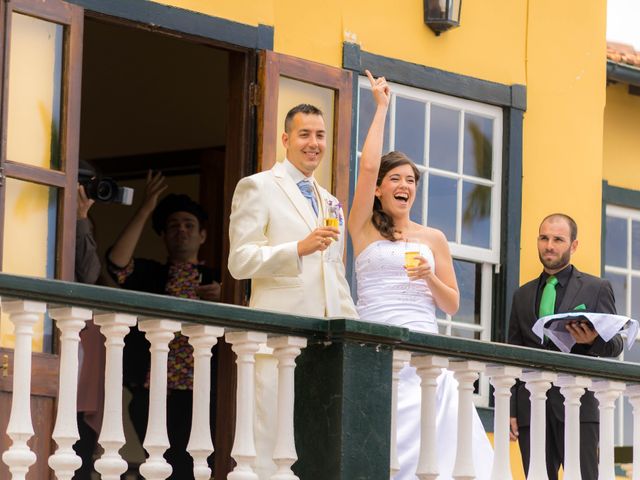 La boda de Airam y Luz Gema en La Orotava, Santa Cruz de Tenerife 25