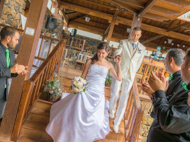 La boda de Airam y Luz Gema en La Orotava, Santa Cruz de Tenerife 30