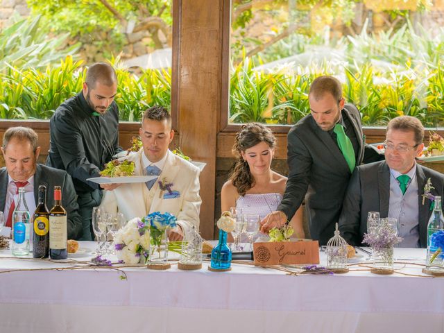 La boda de Airam y Luz Gema en La Orotava, Santa Cruz de Tenerife 31