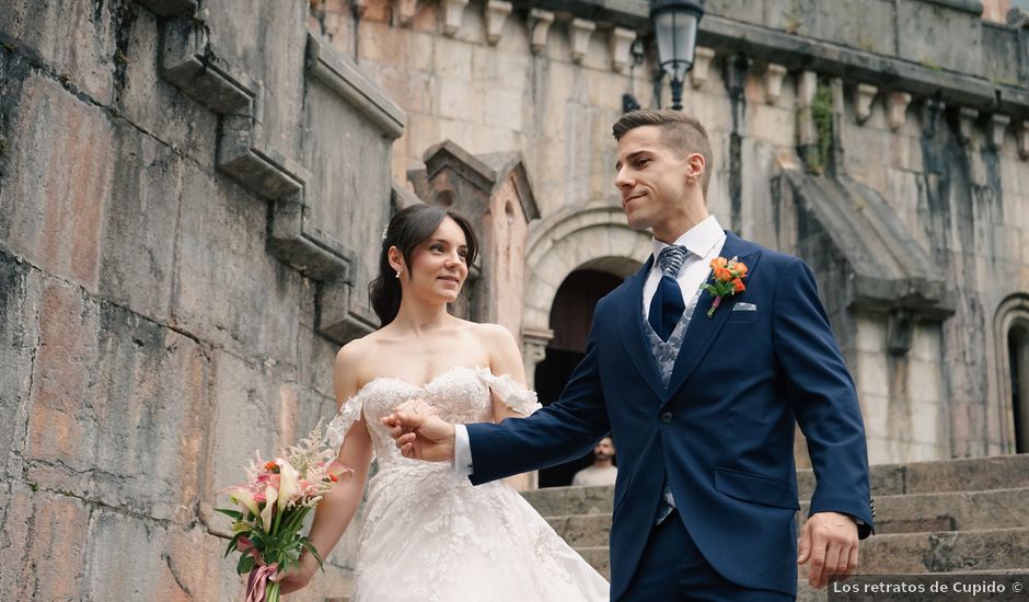 La boda de Manuel y Raquel en Cangas De Onis, Asturias