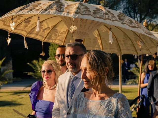 La boda de Bobbi y Sophie en Talamanca Del Jarama, Madrid 58