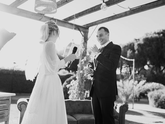 La boda de Bobbi y Sophie en Talamanca Del Jarama, Madrid 77