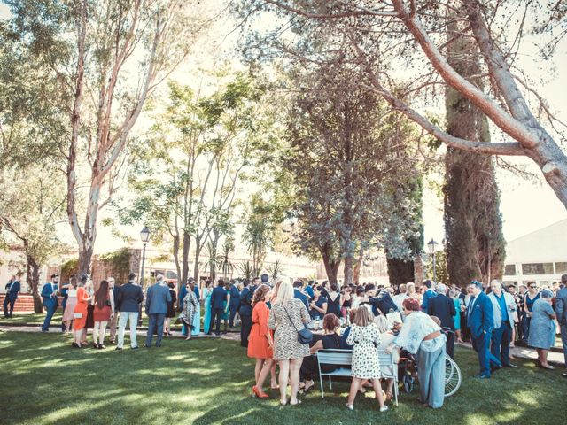 La boda de Alejandro y Alba en Madrid, Madrid 12