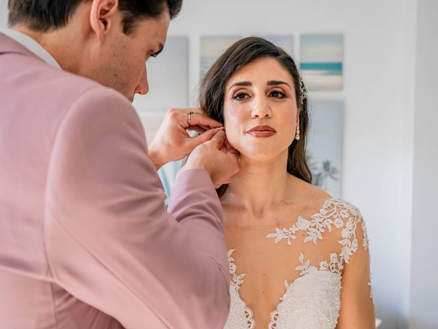 La boda de Elisabeth y Pablo en Torre Del Mar, Málaga 28
