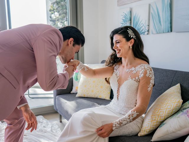 La boda de Elisabeth y Pablo en Torre Del Mar, Málaga 34