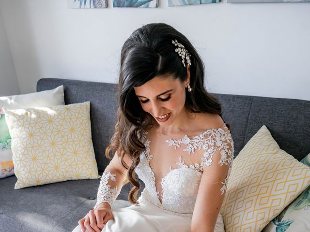 La boda de Elisabeth y Pablo en Torre Del Mar, Málaga 35