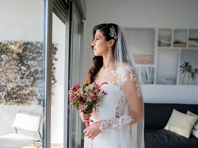 La boda de Elisabeth y Pablo en Torre Del Mar, Málaga 36