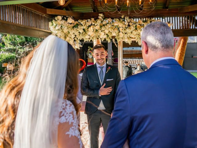 La boda de Elisabeth y Pablo en Torre Del Mar, Málaga 57