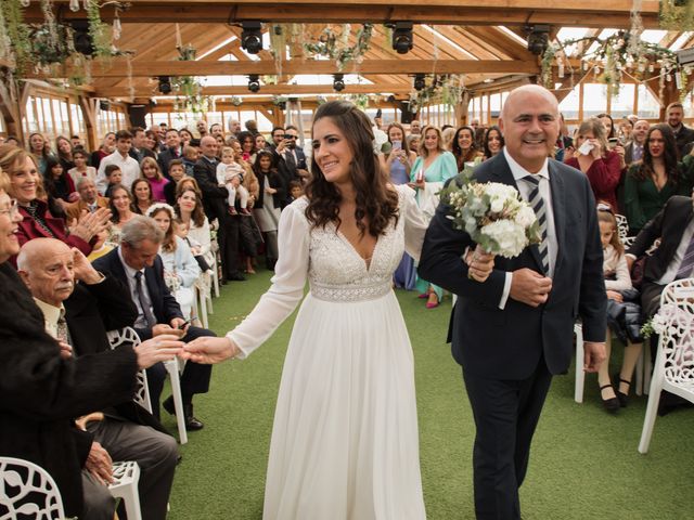 La boda de Alvaro y Zaira en El Vellon, Madrid 10
