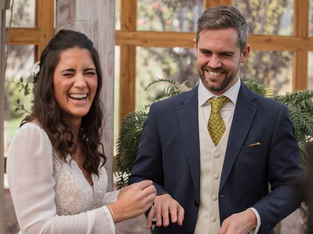 La boda de Alvaro y Zaira en El Vellon, Madrid 13