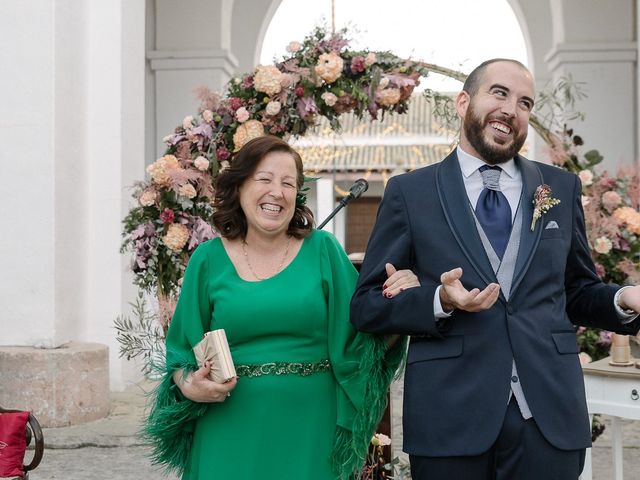 La boda de Manolo y Leonor en Puente Genil, Córdoba 17