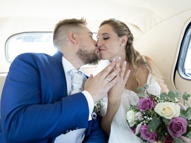 La boda de Tamara y Iván en Madrid, Madrid 23