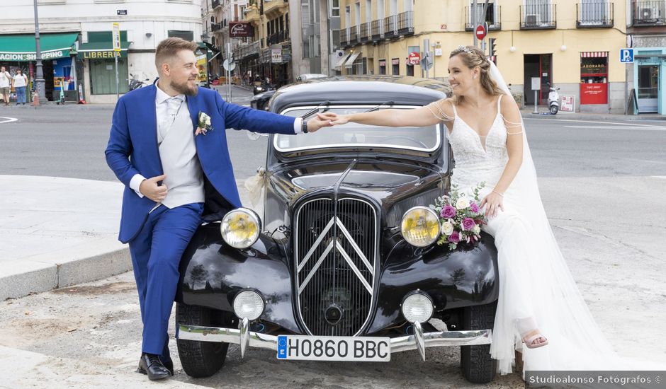 La boda de Tamara y Iván en Madrid, Madrid