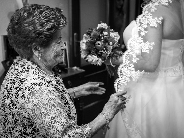 La boda de Santiago y Cristina en Brunete, Madrid 39