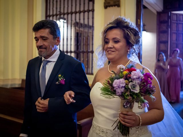 La boda de Santiago y Cristina en Brunete, Madrid 54