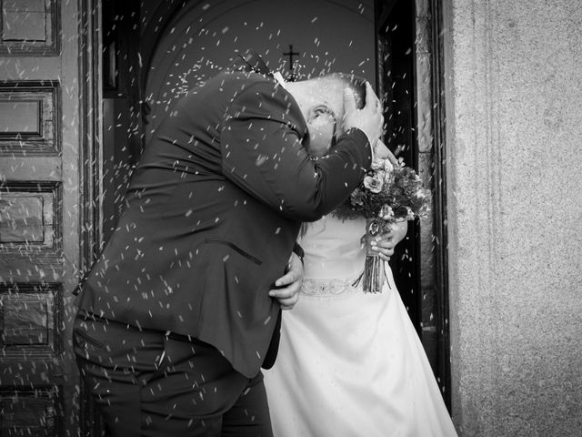 La boda de Santiago y Cristina en Brunete, Madrid 73