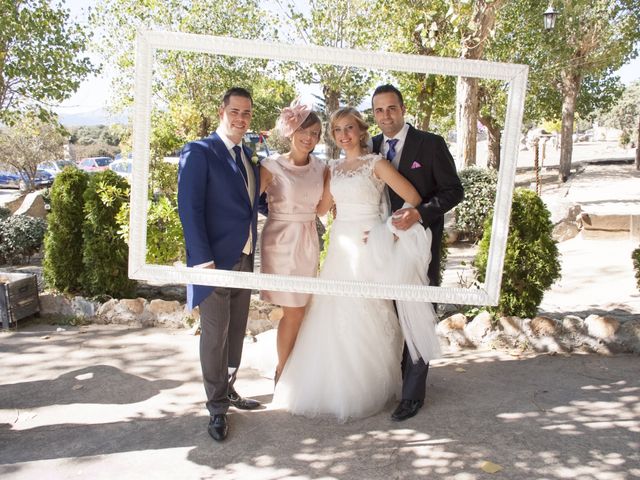 La boda de Marcos y Laura en Leganés, Madrid 50