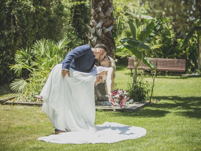 La boda de Carlos y Cristina en Madrid, Madrid 25