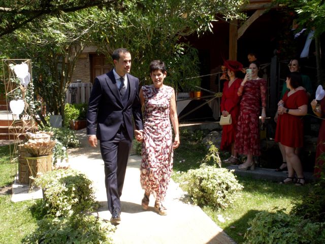 La boda de Alvaro y Ainhoa en Zeanuri, Vizcaya 25