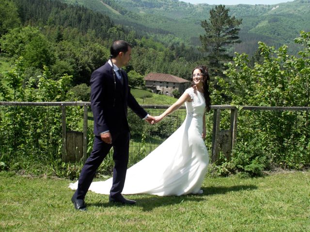 La boda de Alvaro y Ainhoa en Zeanuri, Vizcaya 27