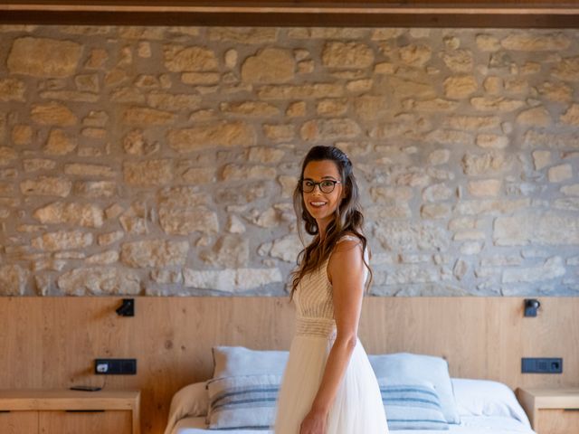 La boda de Èric y Agnès en Montmajor, Barcelona 15