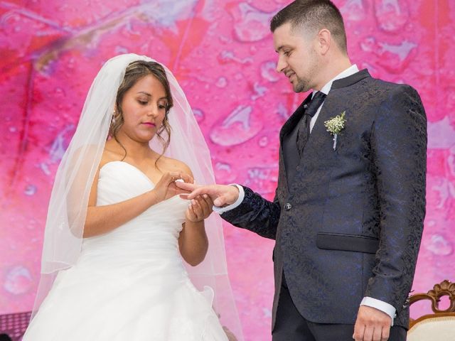 La boda de Yuriy y Gladys en Recas, Toledo 13