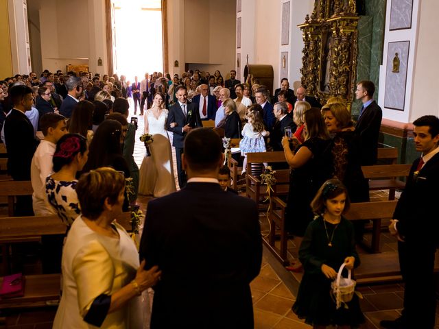 La boda de Javi y Marta en Arcos De Las Salinas, Teruel 23