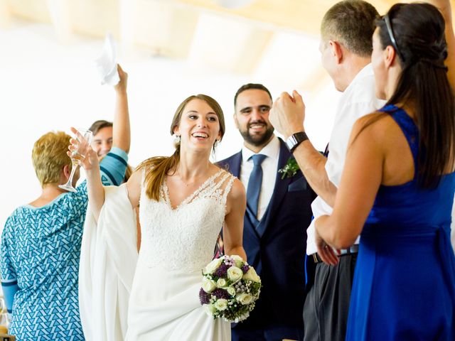 La boda de Javi y Marta en Arcos De Las Salinas, Teruel 40