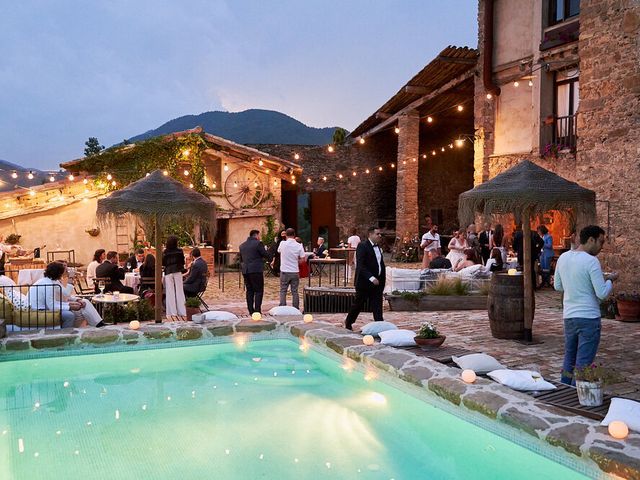 La boda de Albert y Shimone en Ripoll, Girona 40