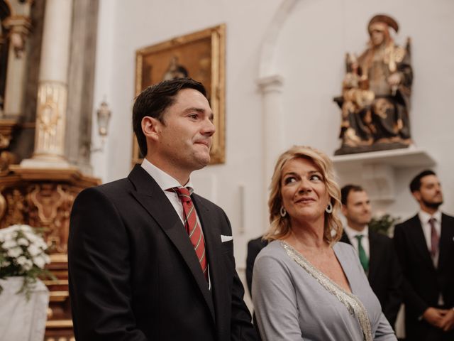 La boda de Borja y Inma en Vejer De La Frontera, Cádiz 32