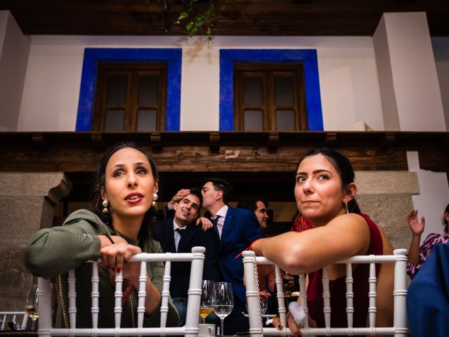 La boda de Javier y María en Linares De Riofrio, Salamanca 13