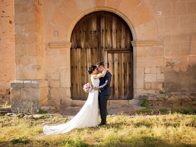 La boda de Fran y Sandra en Puente Boeza, León 30