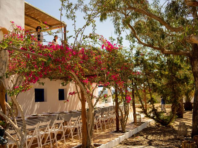 La boda de Yas y Gil en Sant Francesc De Formentera, Islas Baleares 6