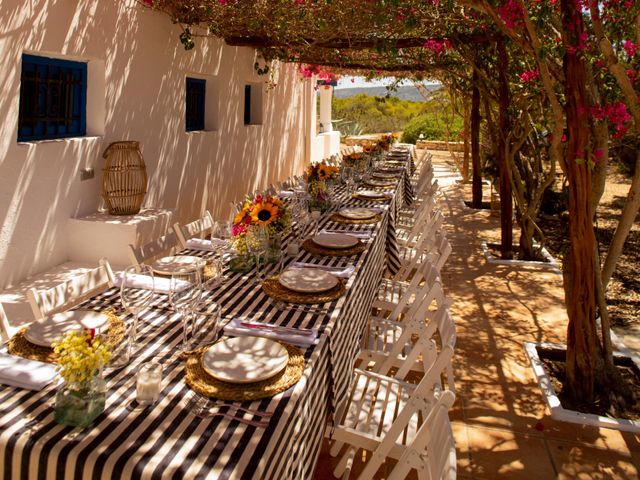 La boda de Yas y Gil en Sant Francesc De Formentera, Islas Baleares 10