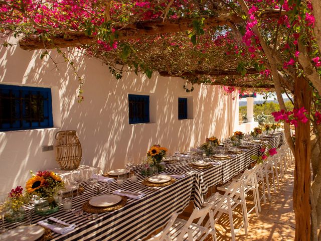 La boda de Yas y Gil en Sant Francesc De Formentera, Islas Baleares 13