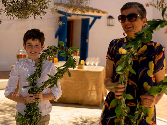 La boda de Yas y Gil en Sant Francesc De Formentera, Islas Baleares 34