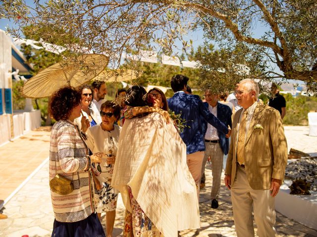 La boda de Yas y Gil en Sant Francesc De Formentera, Islas Baleares 42