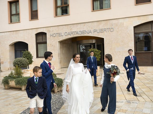 La boda de Marina y Ignacio en Cartagena, Murcia 32