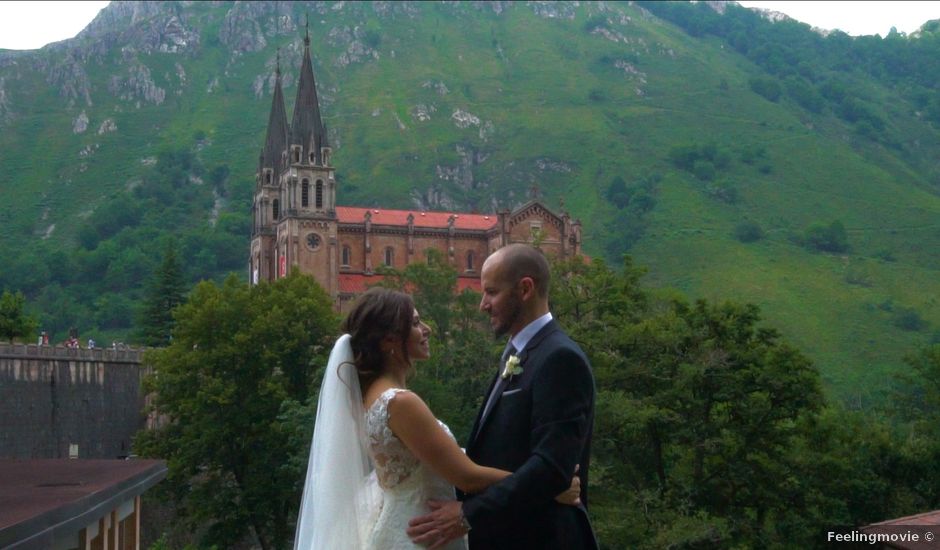 La boda de José y Lourdes en Cangas De Onis, Asturias