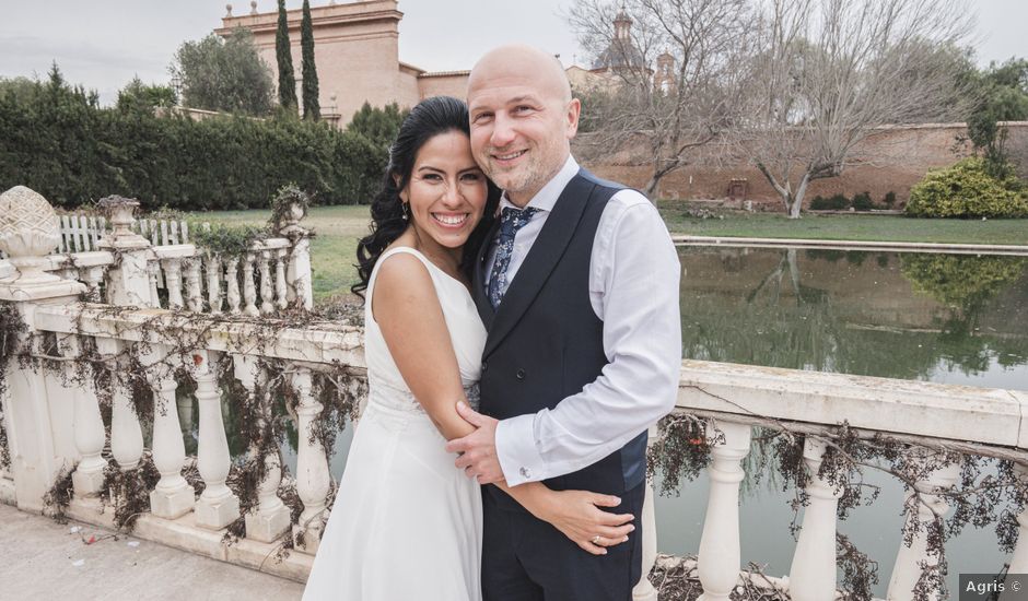 La boda de Piotr y Sarita en Valencia, Valencia