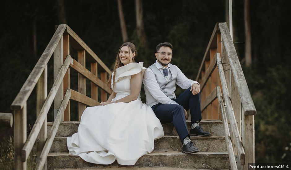 La boda de Ana y Ismael en Gijón, Asturias