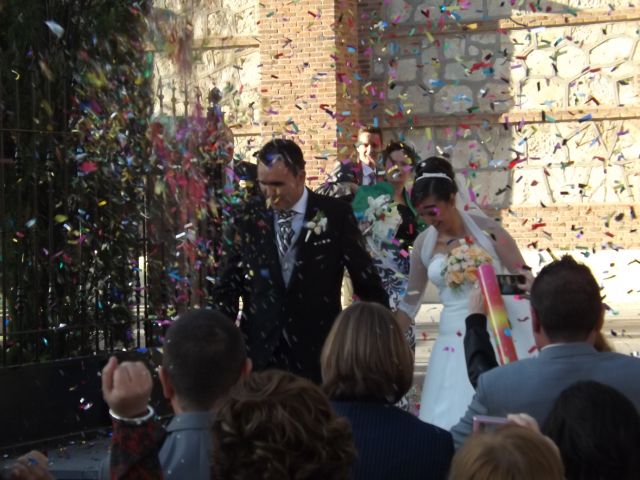 La boda de Maria y Jesus en Parla, Madrid 4