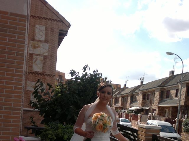 La boda de Maria y Jesus en Parla, Madrid 15