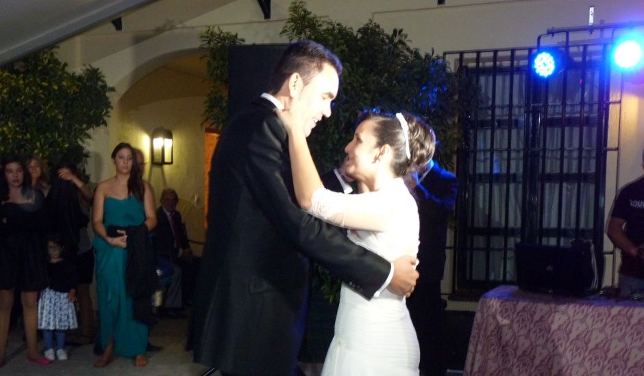 La boda de Maria y Jesus en Parla, Madrid