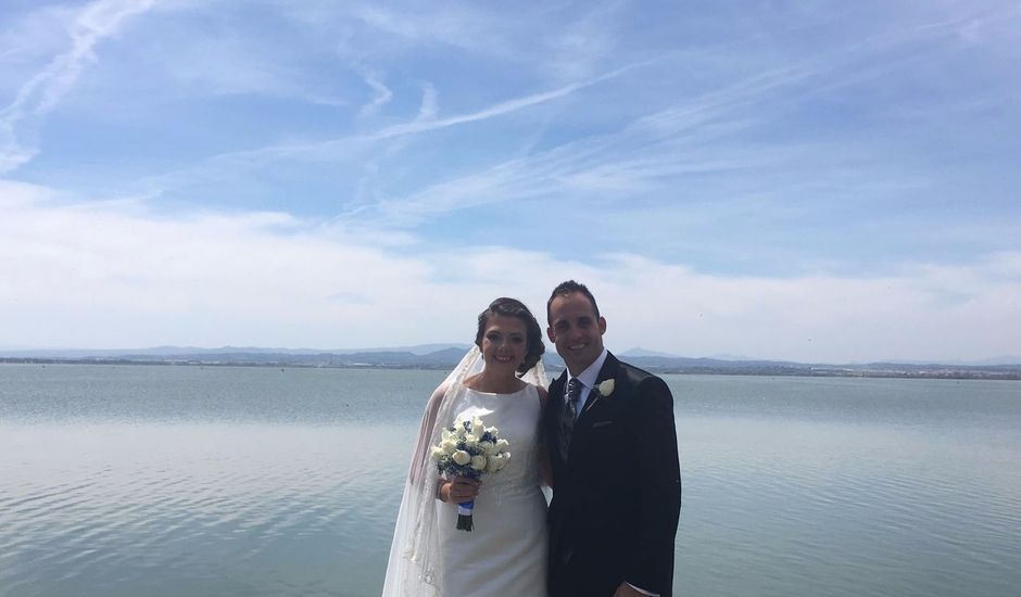 La boda de Andrés y Virtu en Torrent, Valencia