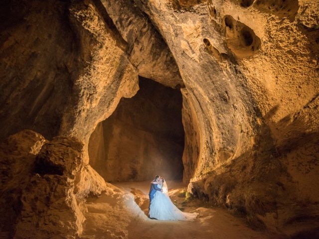 La boda de Óscar y Vanessa en Berlanga De Duero, Soria 55